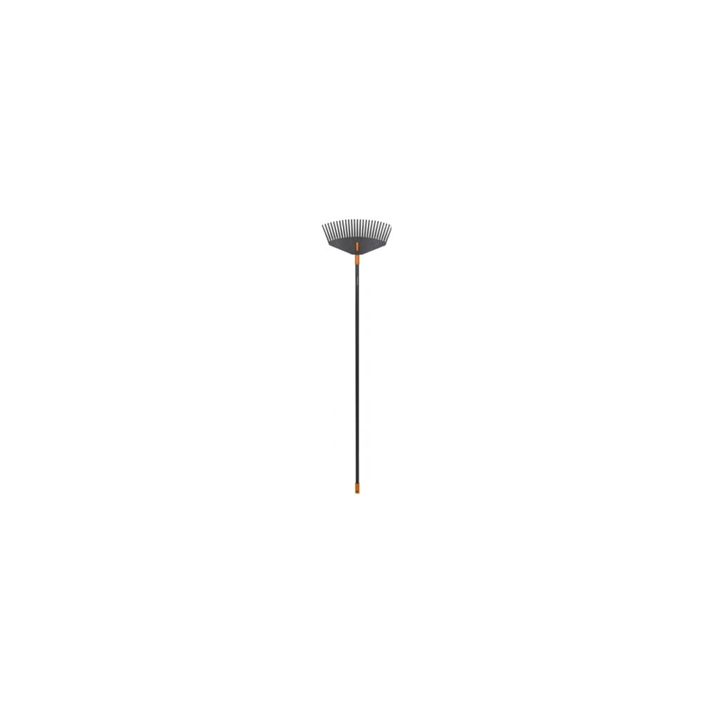 Černé hliníkové hrábě s násadou na listí Fiskars Solid