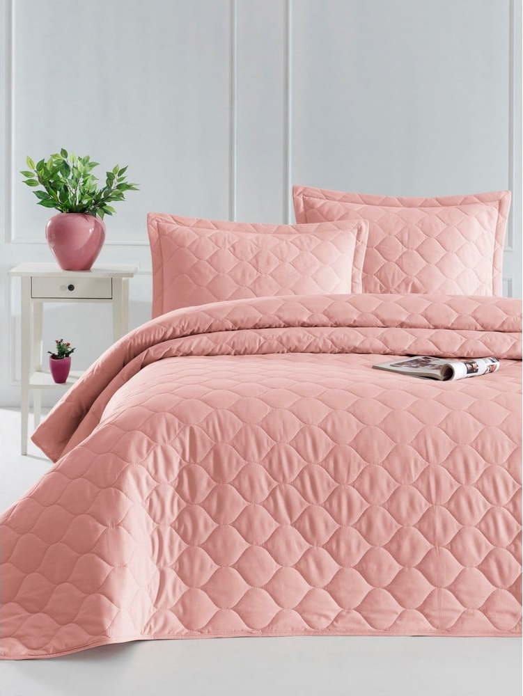 Růžový přehoz přes postel se 2 povlaky na polštář z ranforce bavlny EnLora Home Fresh