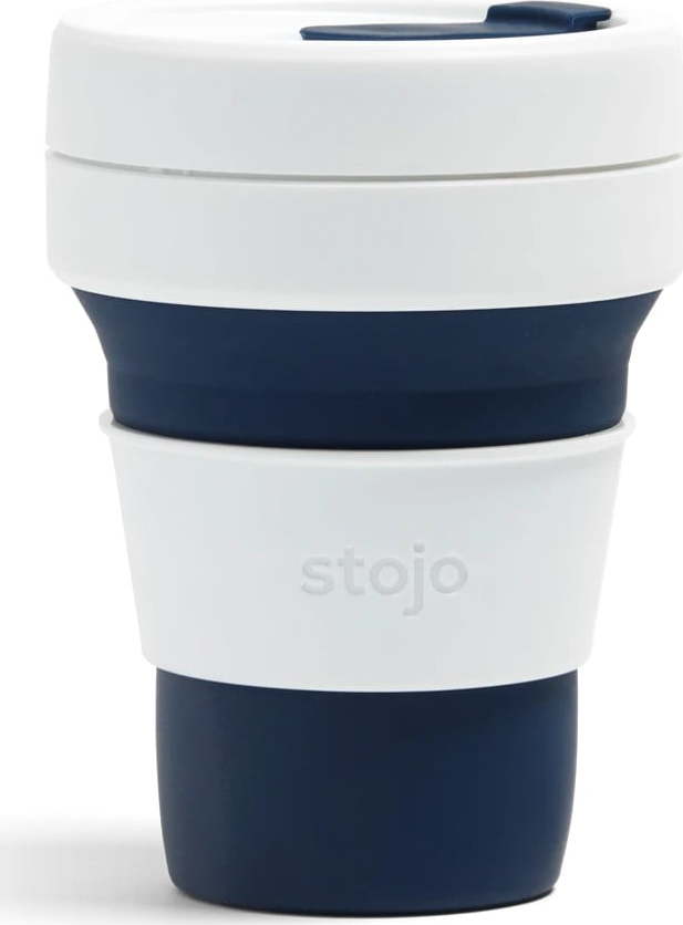 Bílo-tmavě modrý skládací termohrnek Stojo Pocket Cup