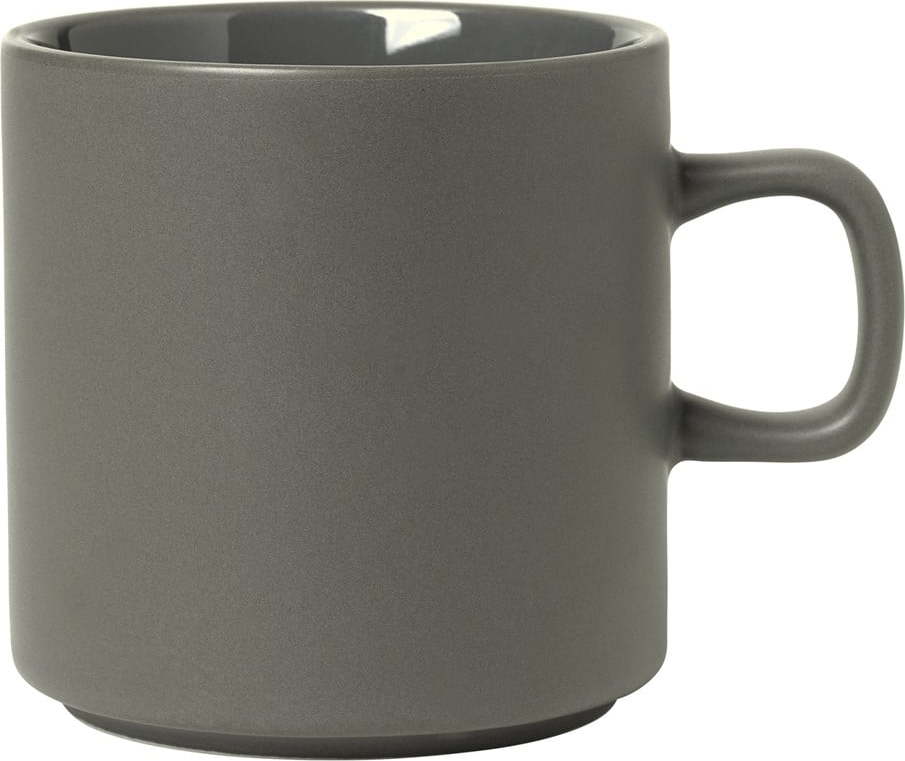 Šedý hrnek na čaj Blomus Pilar