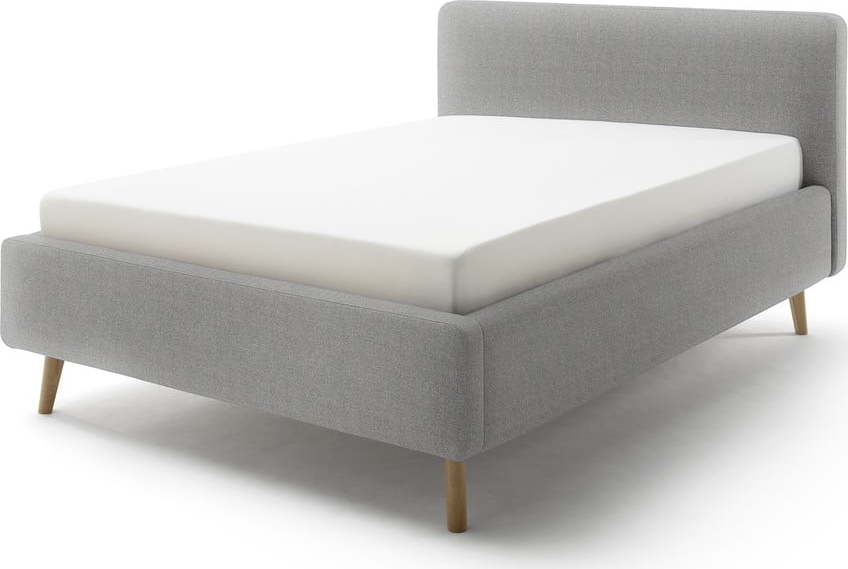 Šedá čalouněná dvoulůžková postel s úložným prostorem a roštem 140x200 cm Mattis – Meise Möbel Meise Möbel