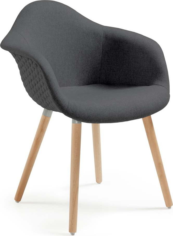 Tmavě šedé křeslo s nohami z bukového dřeva Kave Home Kenna Kave Home