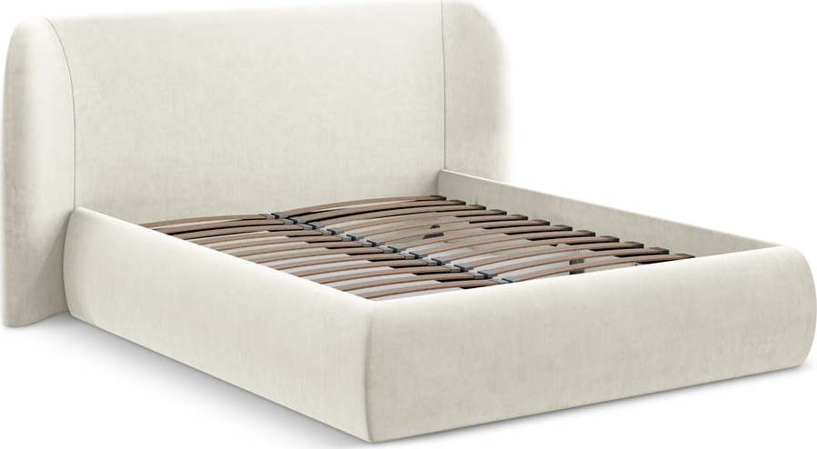 Krémová čalouněná dvoulůžková postel s úložným prostorem s roštem 180x200 cm Hauke – Makamii Makamii