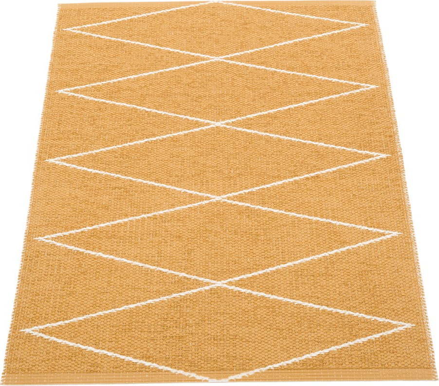 Okrově žlutý vnitřní a venkovní koberec 70x100 cm Max Ochre – Pappelina Pappelina