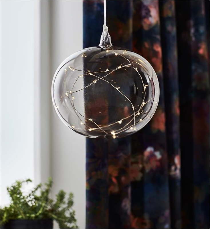 Šedá závěsná vánoční světelná dekorace ø 18 cm Lina – Markslöjd Markslöjd