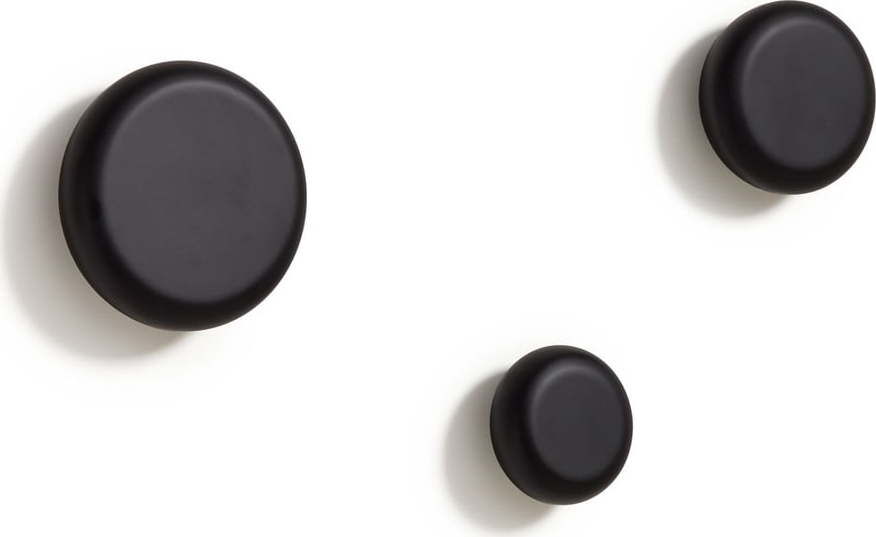 Černé nástěnné dřevěné háčky v sadě 3 ks Nadue – Kave Home Kave Home