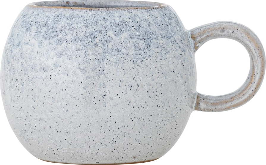 Světle modrý hrnek z kameniny 410 ml Paula – Bloomingville Bloomingville