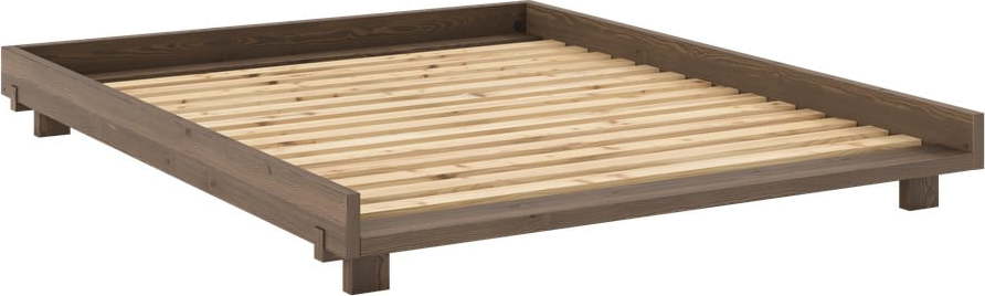 Hnědá dvoulůžková postel z borovicového dřeva s roštem 160x200 cm Social – Karup Design Karup Design