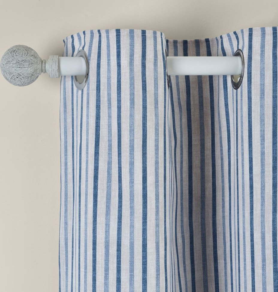 Modré závěsy v sadě 2 ks 168x183 cm Logan Stripe – Catherine Lansfield Catherine Lansfield