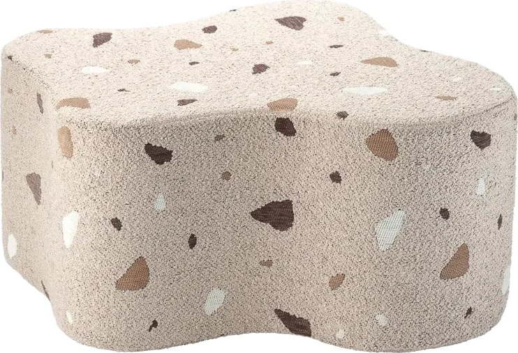 Světle hnědý dětský puf z textilie bouclé/žinylkový Terrazzo Cloud – Wigiwama Wigiwama