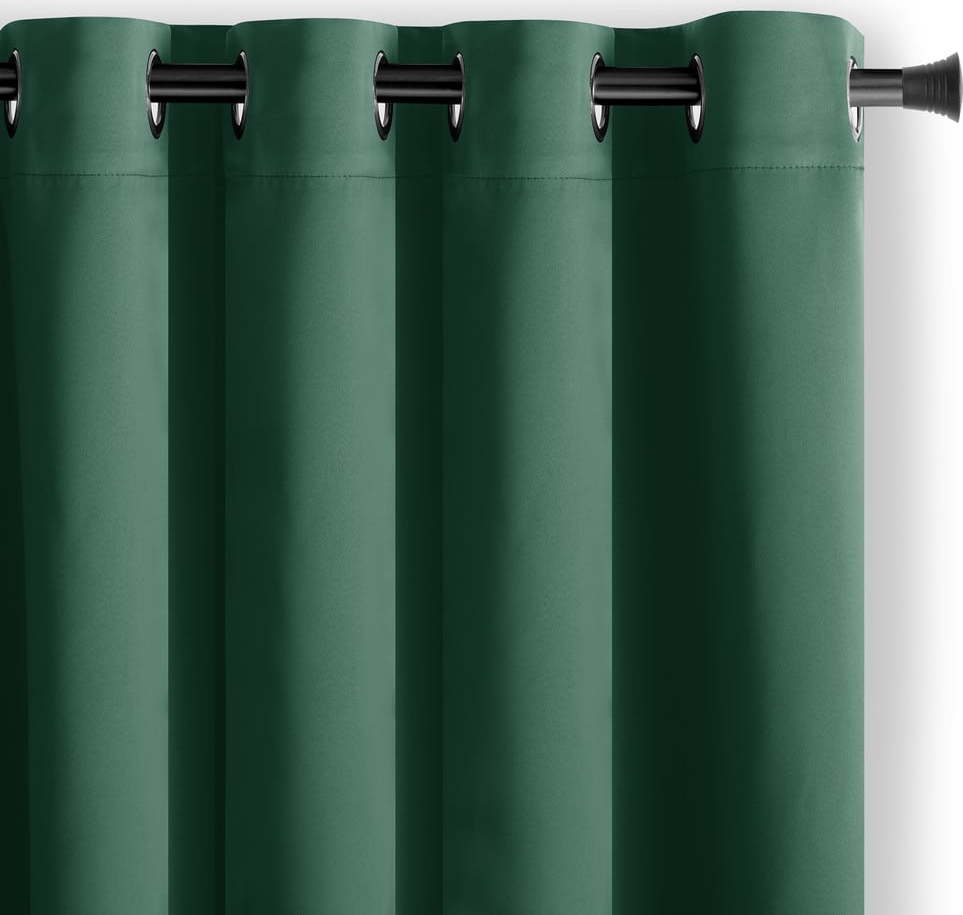 Tmavě zelený dimout závěs 140x270 cm Kierra – Restilo Restilo