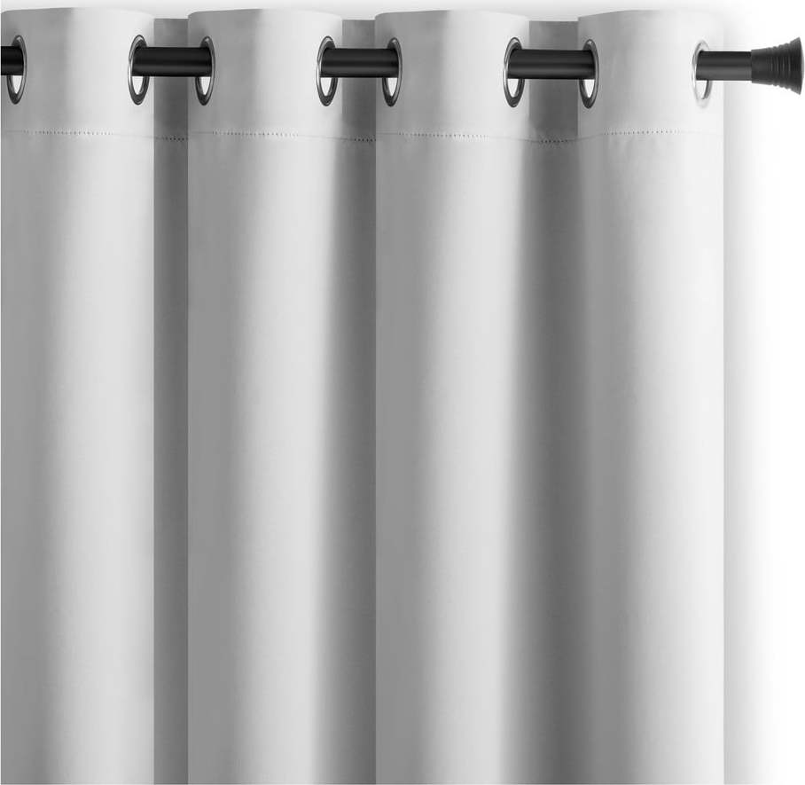 Bílý dimout závěs 140x245 cm Kierra – Restilo Restilo