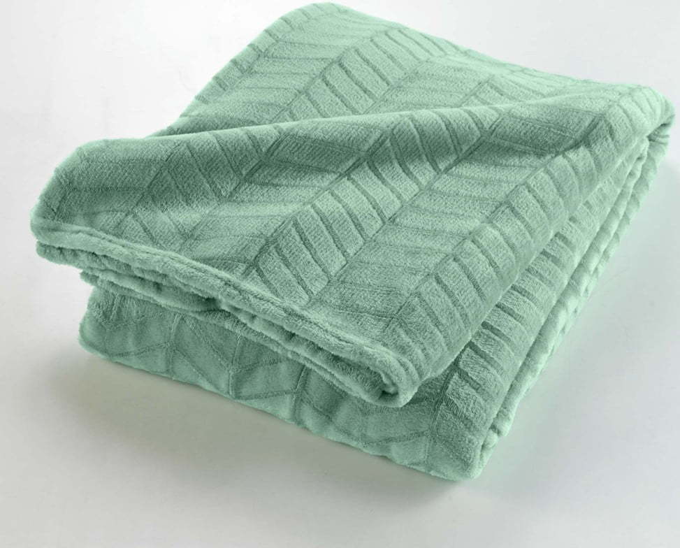 Světle zelený přehoz z mikroflanelu 180x220 cm Arya – douceur d'intérieur Douceur d intérieur