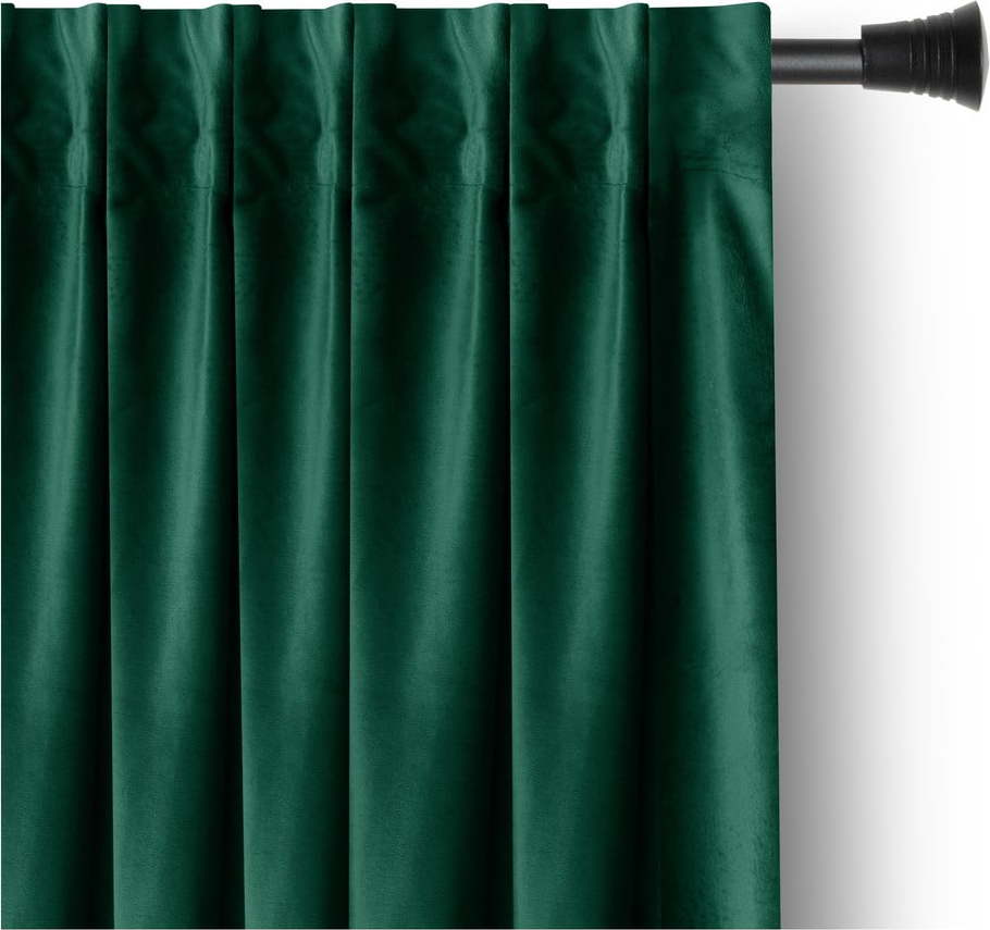 Tmavě zelený sametový dimout závěs 140x245 cm Pleat – Restilo Restilo