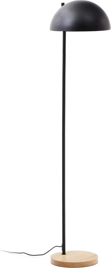 Černá/v přírodní barvě stojací lampa s kovovým stínidlem (výška 150 cm) Catlar – Kave Home Kave Home