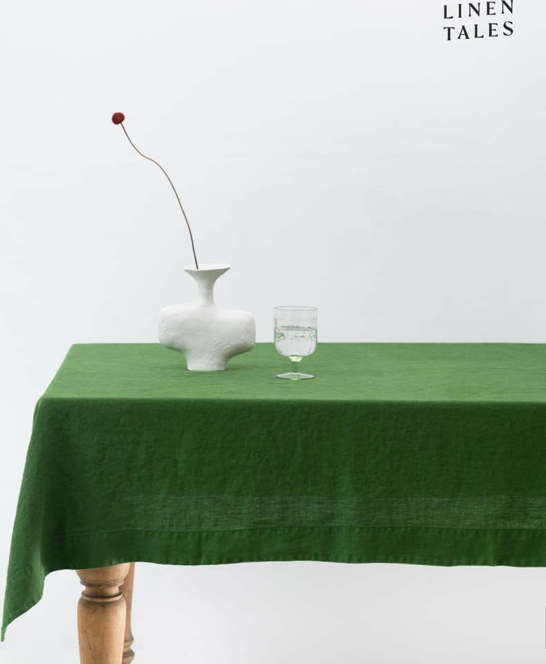 Lněný ubrus 140x140 cm True Green – Linen Tales Linen Tales
