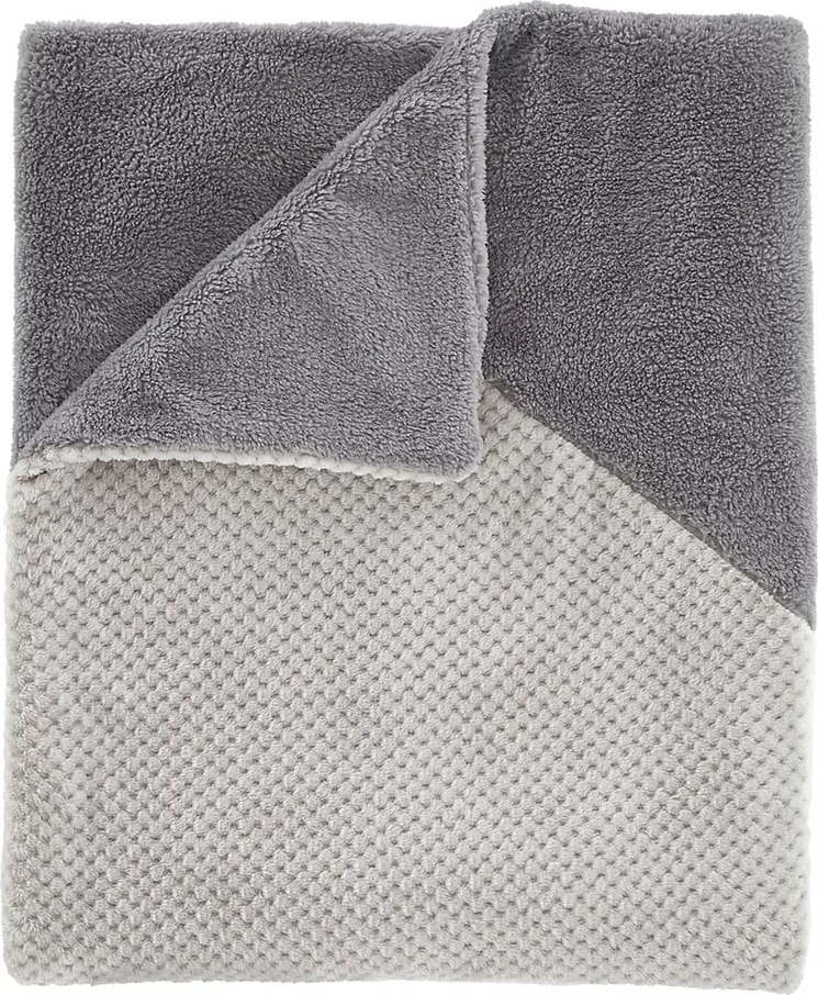 Šedá deka z mikroplyše 130x170 cm Cosy Larsson Geo – Catherine Lansfield Catherine Lansfield