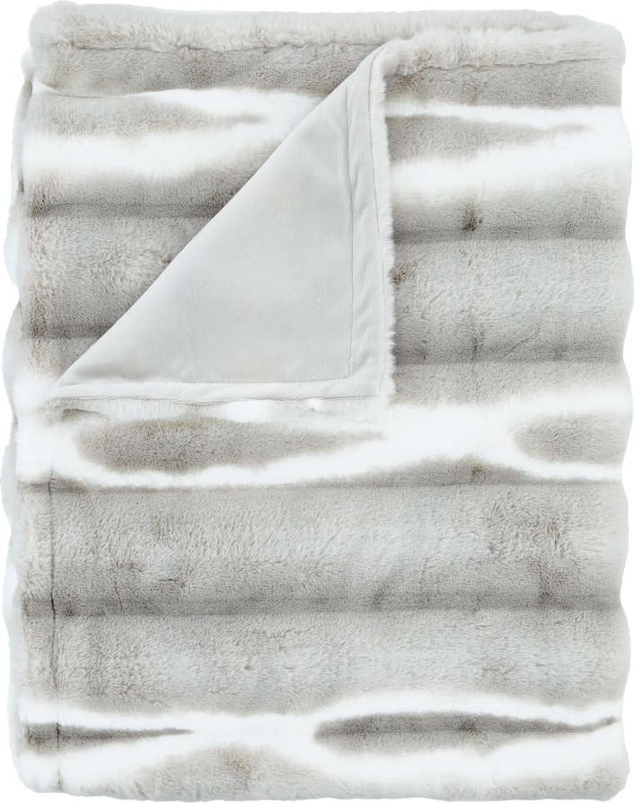 Světle šedá deka z umělé kožešiny 130x170 cm Flint – Catherine Lansfield Catherine Lansfield