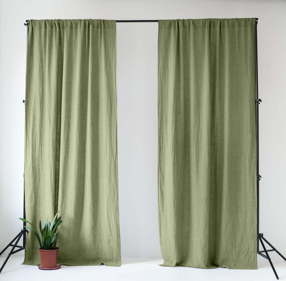 Světle zelený lněný závěs 140x300 cm Sage – Linen Tales Linen Tales